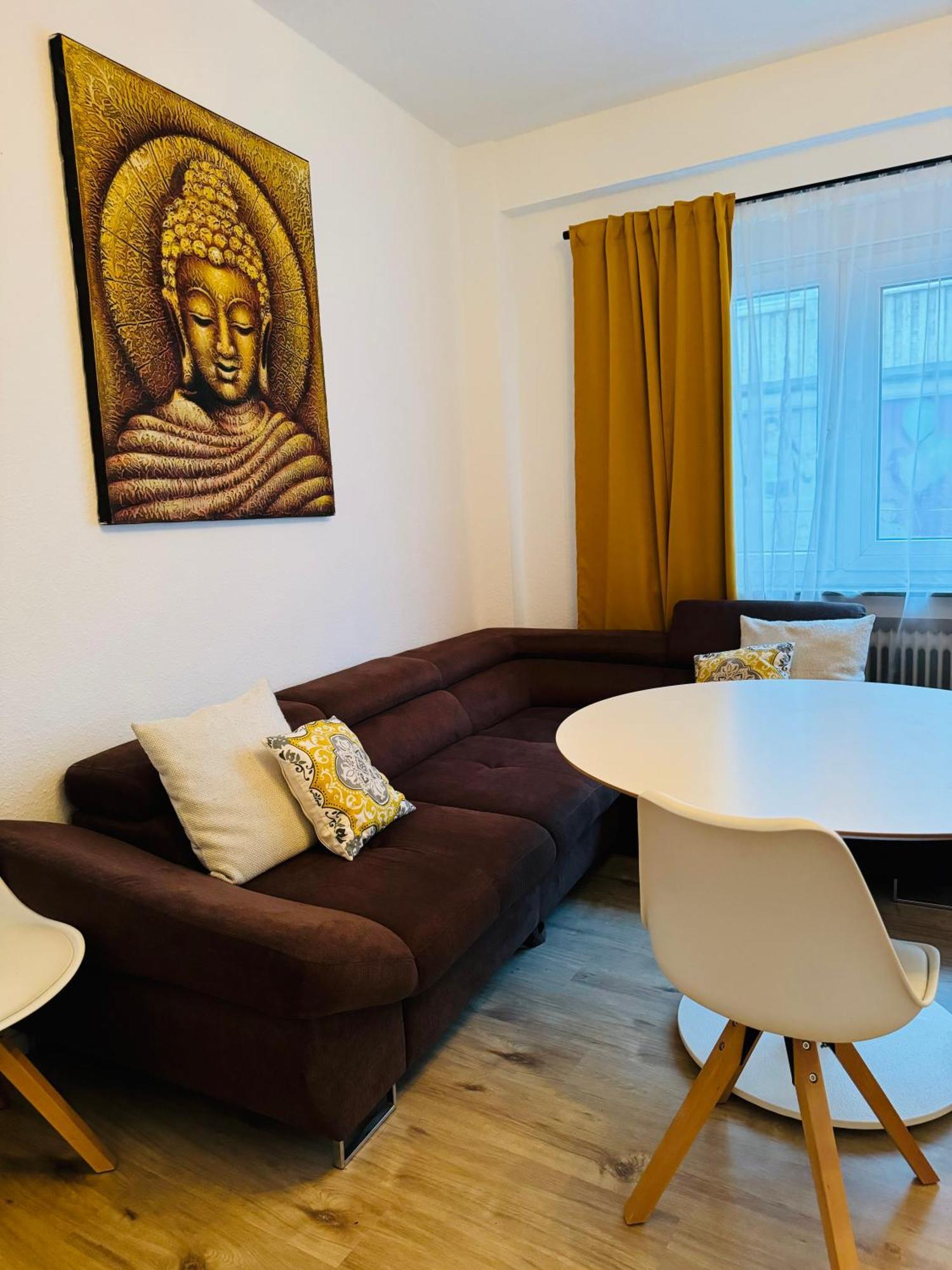 Zentrale Wohnung Mit Balkon Кобленц Екстер'єр фото